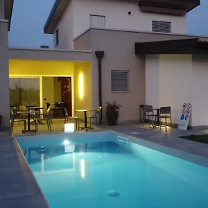  Apartment Lough Italien