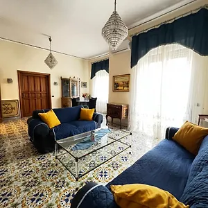 Maman Suite, Center Near Molo Beverello Сasa de vacaciones Nápoles